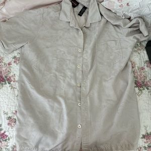 Harley-Davidson men’s size medium button up collard shirt GUC